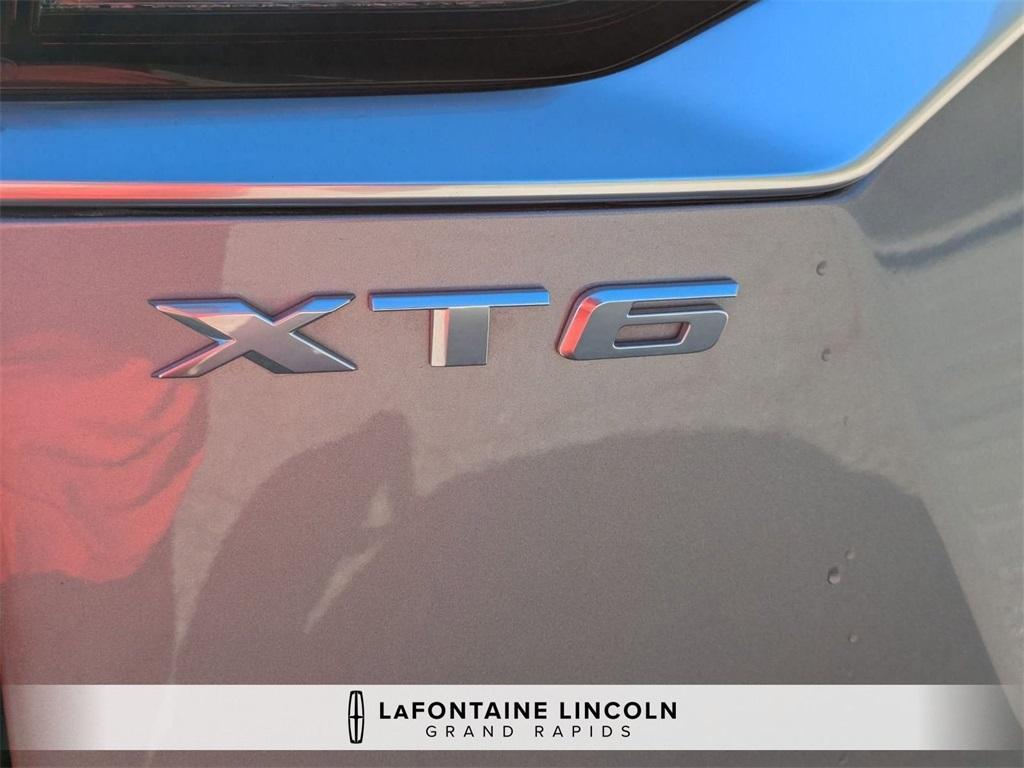 used 2024 Cadillac XT6 car, priced at $43,875