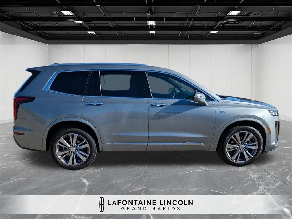 used 2024 Cadillac XT6 car, priced at $43,875