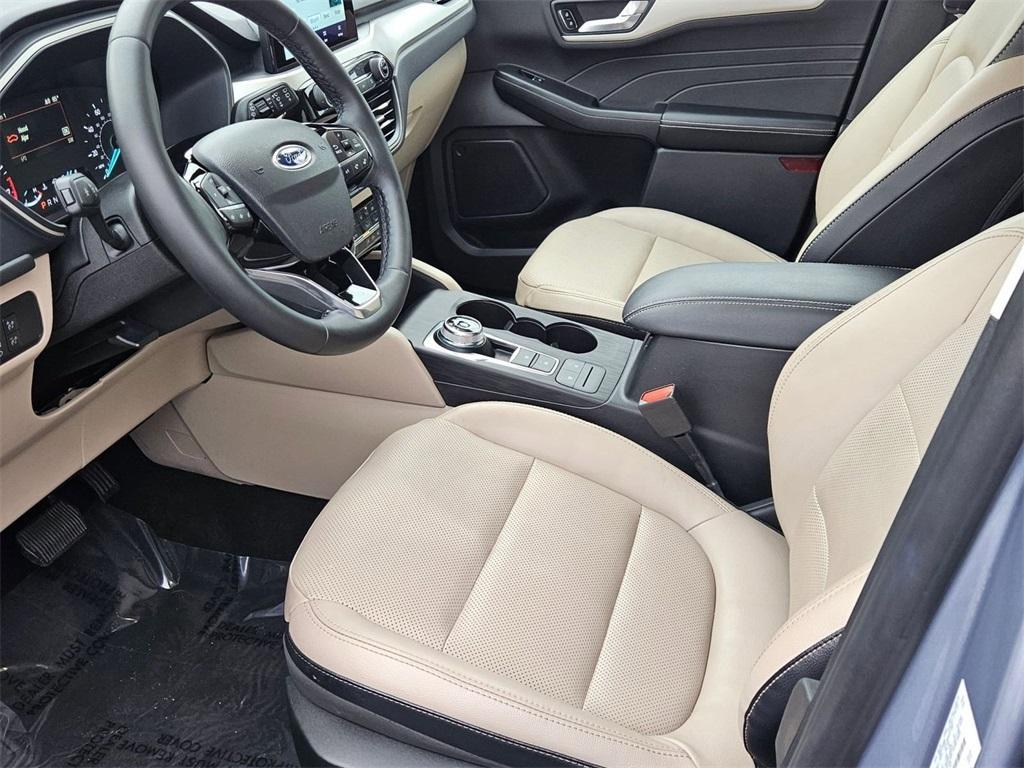 used 2022 Ford Escape car, priced at $21,425