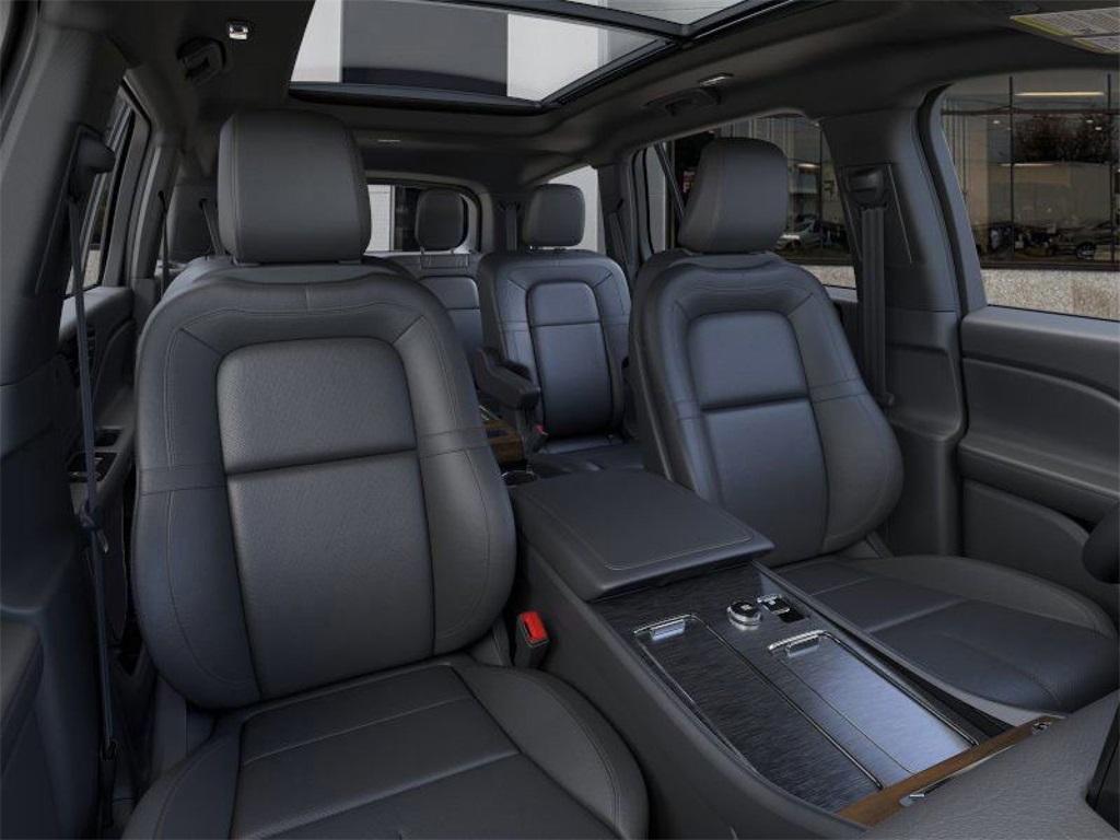 new 2025 Lincoln Aviator car, priced at $62,121