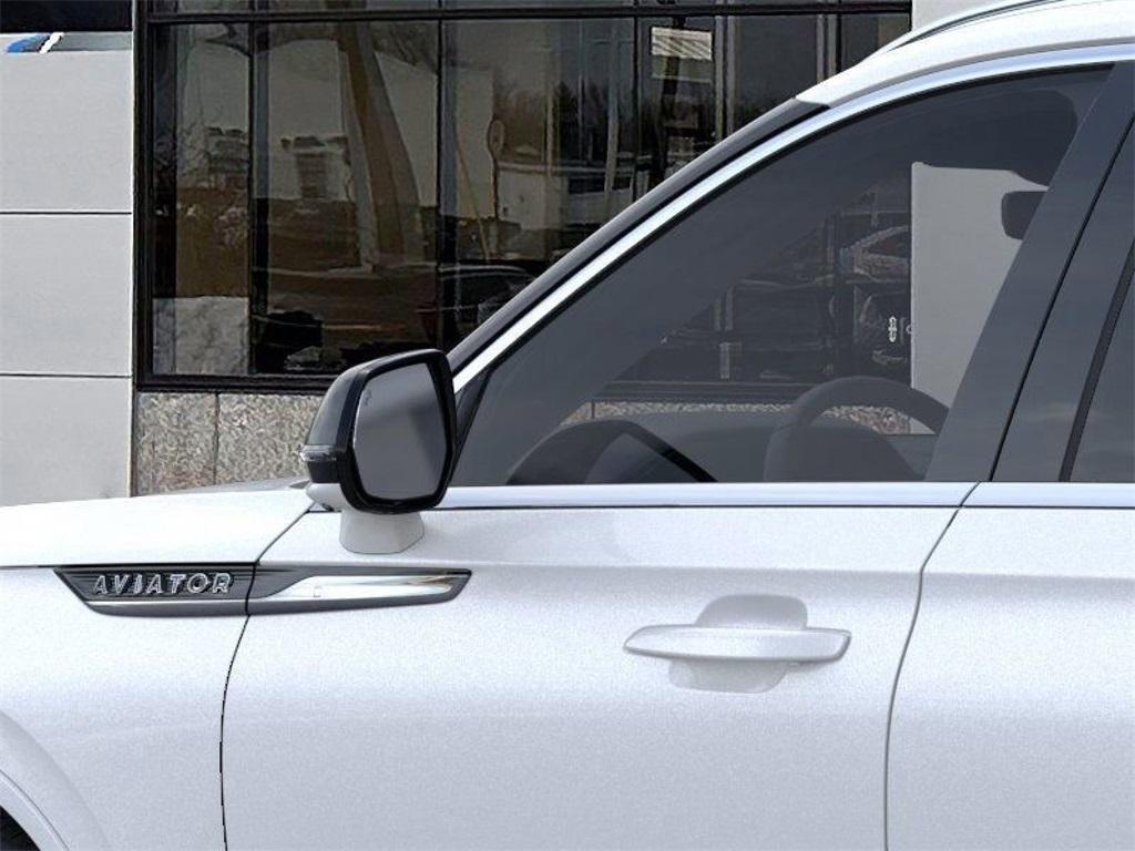 new 2025 Lincoln Aviator car, priced at $77,069