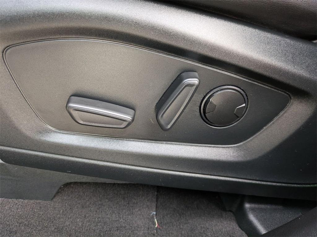 used 2023 Ford Explorer car, priced at $33,275