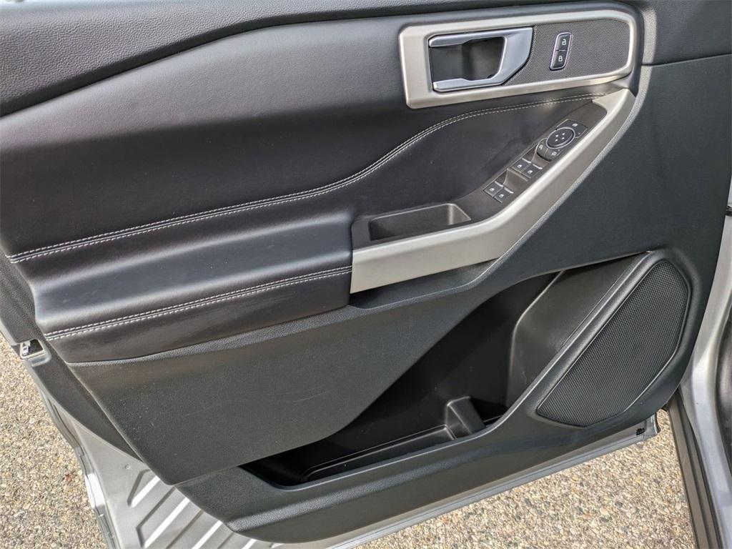 used 2023 Ford Explorer car, priced at $33,275