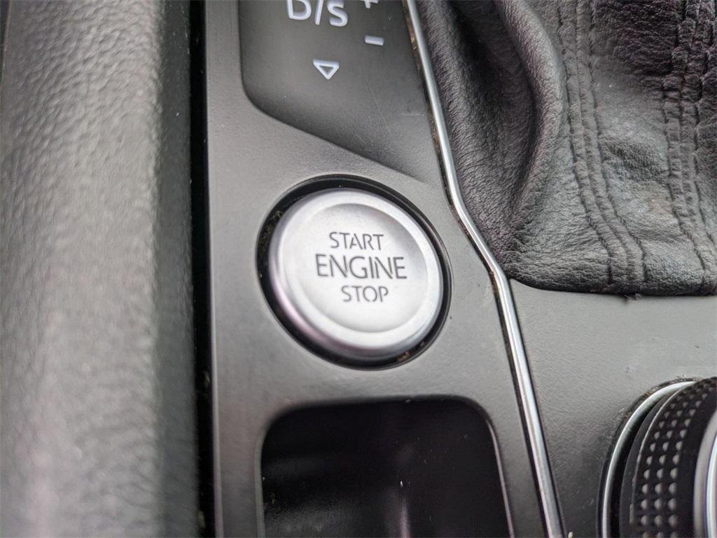 used 2018 Volkswagen Atlas car, priced at $16,975