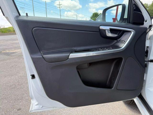 used 2015 Volvo XC60 car, priced at $13,495