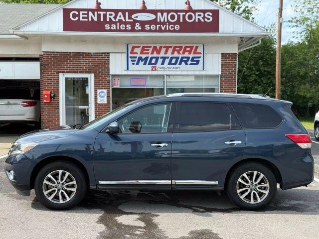 used 2014 Nissan Pathfinder car, priced at $8,995