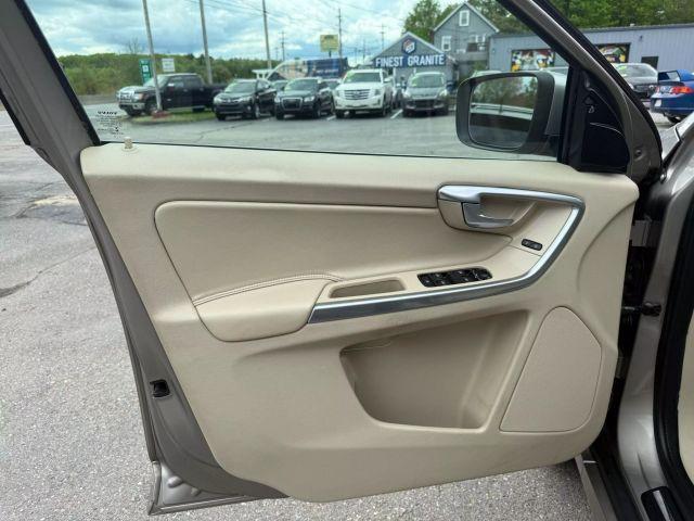 used 2016 Volvo XC60 car, priced at $10,495