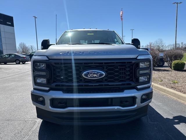 new 2024 Ford F-250 car, priced at $69,675