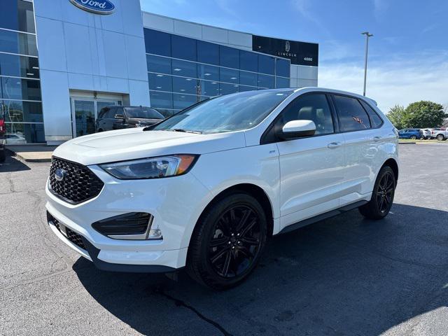 new 2024 Ford Edge car, priced at $42,405