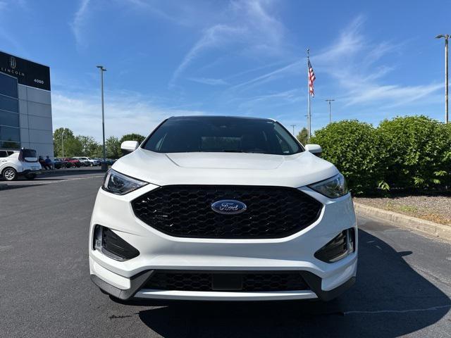 new 2024 Ford Edge car, priced at $42,405