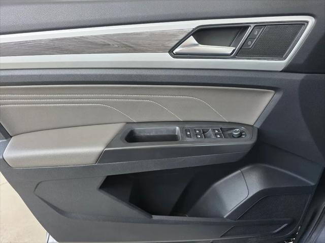 used 2022 Volkswagen Atlas Cross Sport car, priced at $27,998