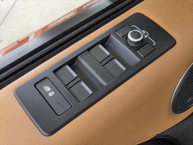 used 2017 Land Rover Discovery car, priced at $18,787