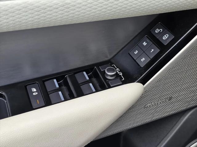 used 2019 Land Rover Range Rover Velar car, priced at $24,989