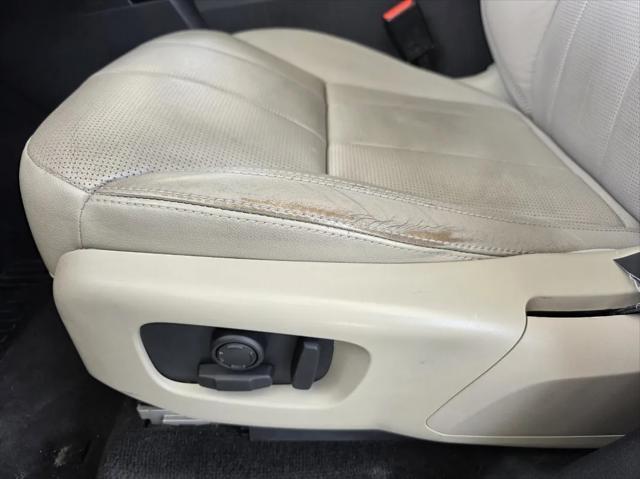 used 2019 Land Rover Discovery car, priced at $16,988