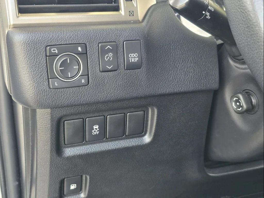 used 2017 Lexus GX 460 car, priced at $31,989
