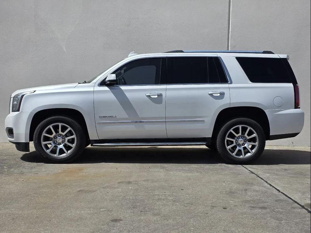 used 2018 GMC Yukon car, priced at $25,989