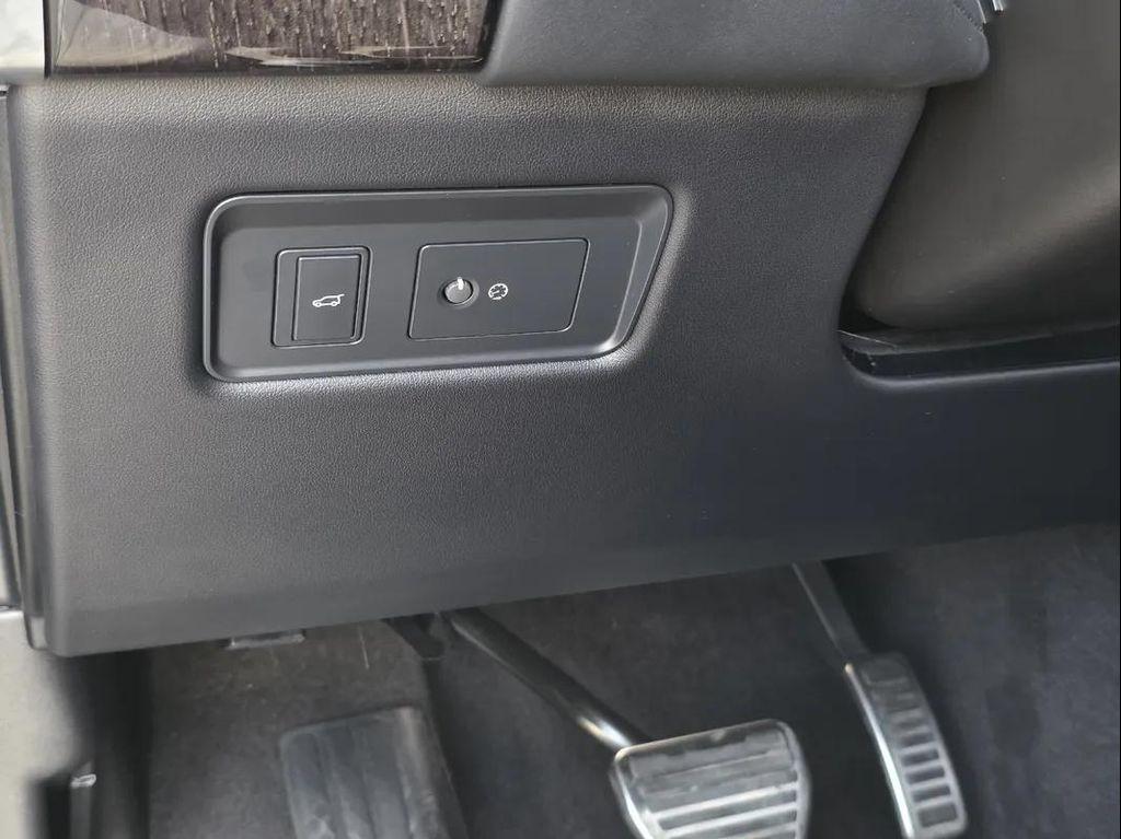 used 2020 Land Rover Range Rover Sport car, priced at $40,989