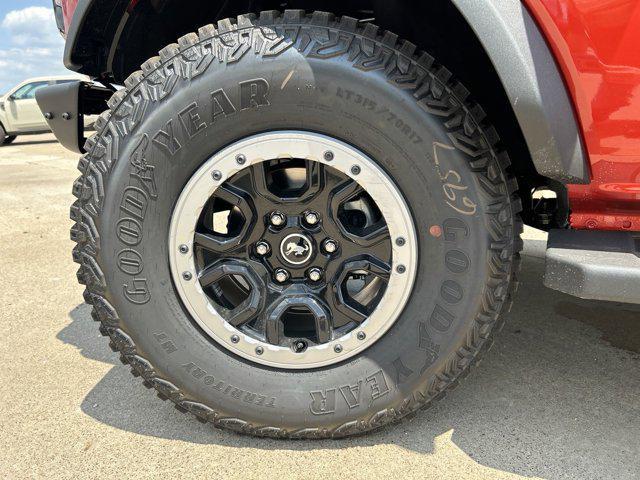 new 2024 Ford Bronco car, priced at $61,380