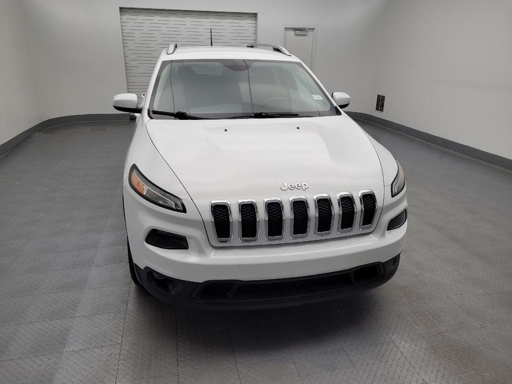 used 2018 Jeep Cherokee car, priced at $16,495