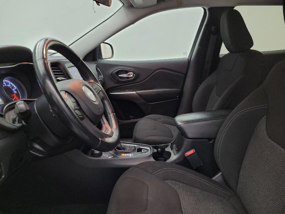 used 2019 Jeep Cherokee car, priced at $17,895