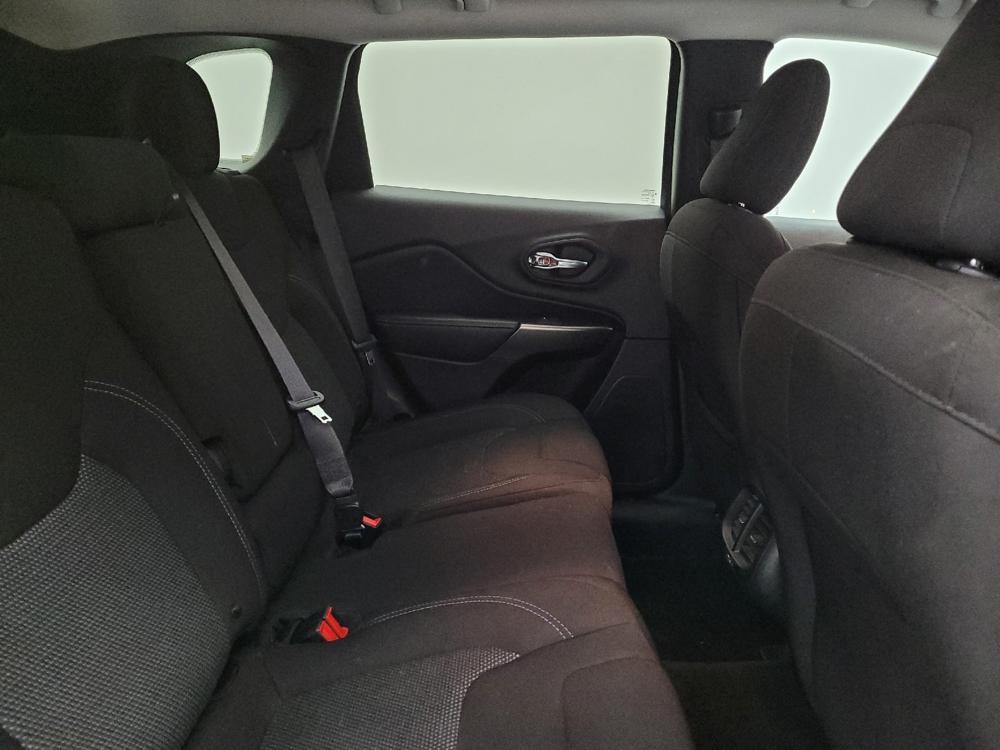 used 2019 Jeep Cherokee car, priced at $17,895