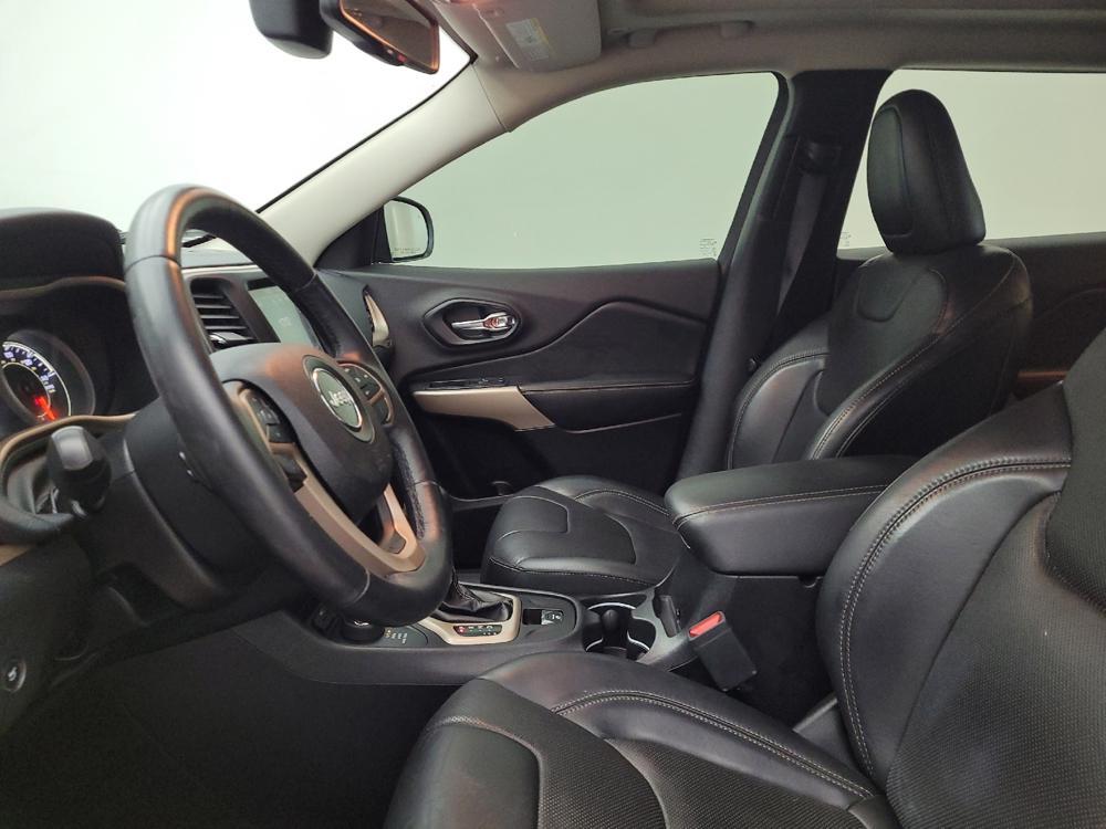 used 2018 Jeep Cherokee car, priced at $19,095