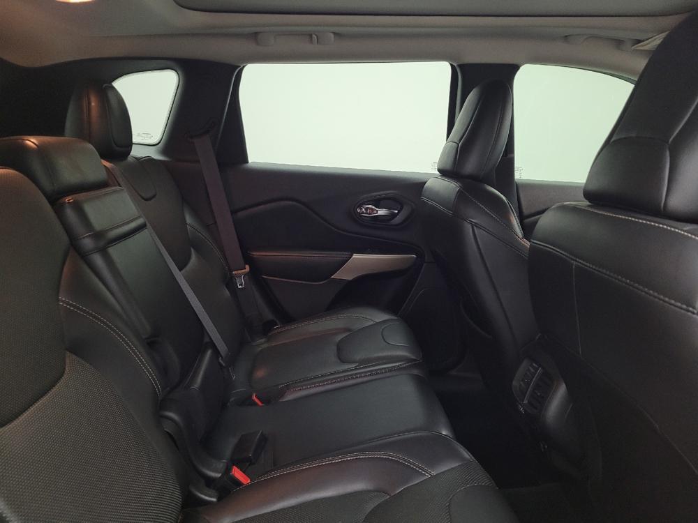 used 2018 Jeep Cherokee car, priced at $19,095