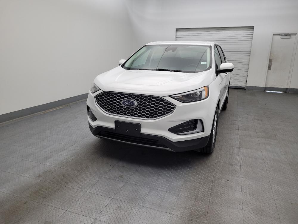 used 2024 Ford Edge car, priced at $22,795