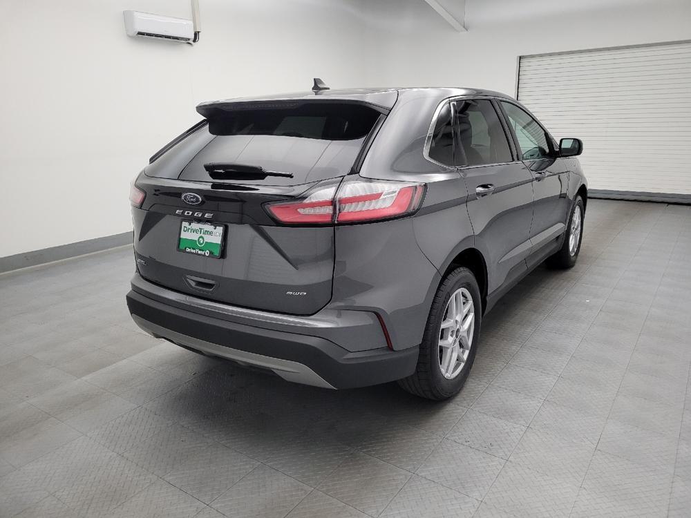 used 2024 Ford Edge car, priced at $23,895