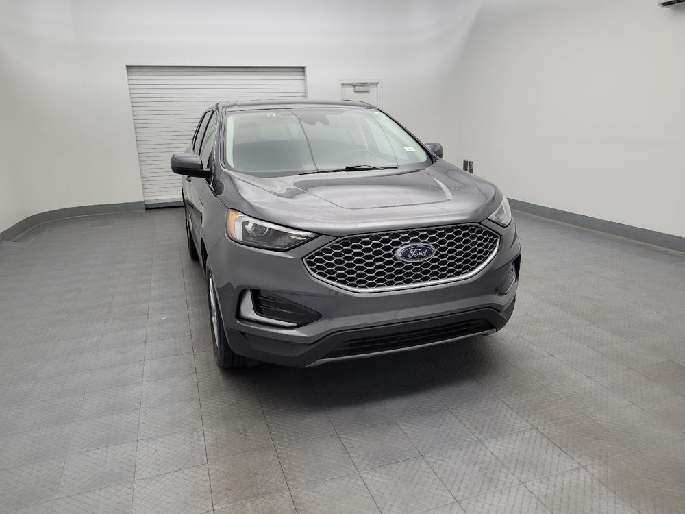 used 2024 Ford Edge car, priced at $23,895