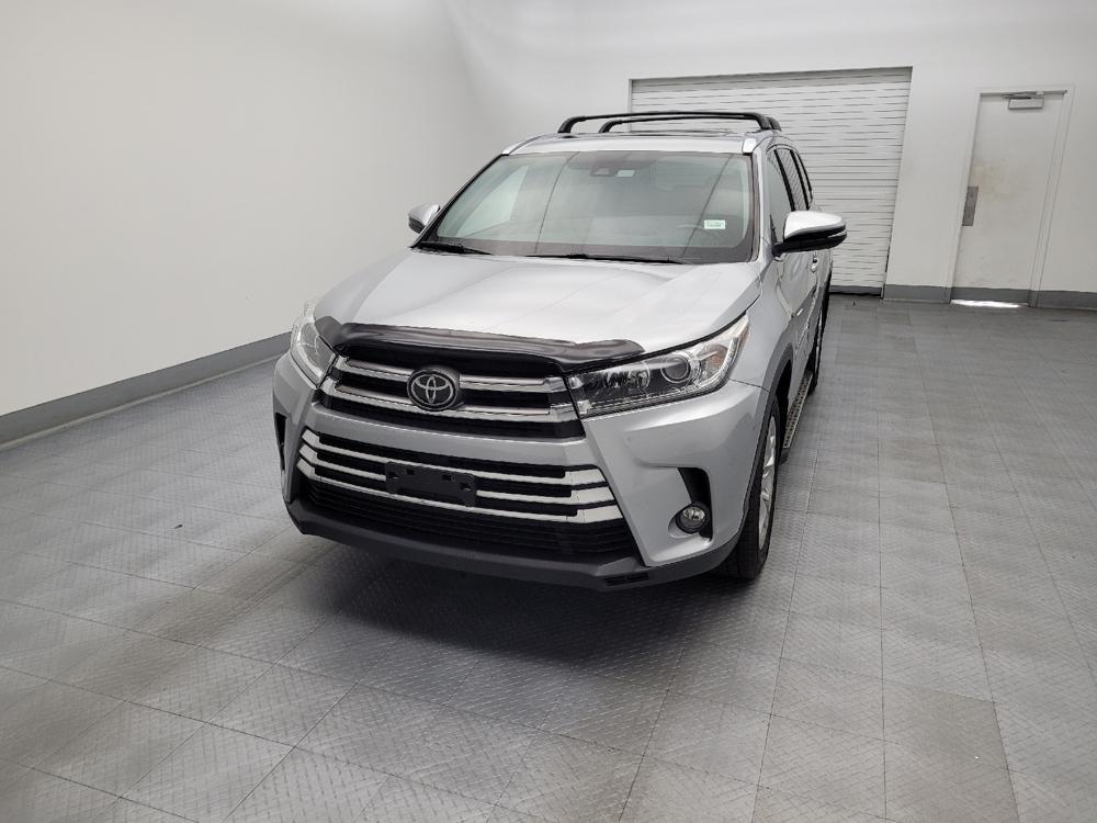 used 2017 Toyota Highlander car, priced at $24,195