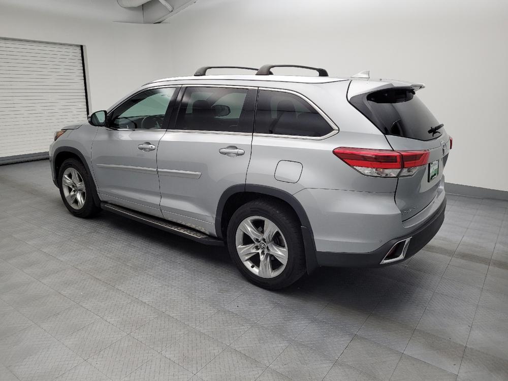 used 2017 Toyota Highlander car, priced at $24,195
