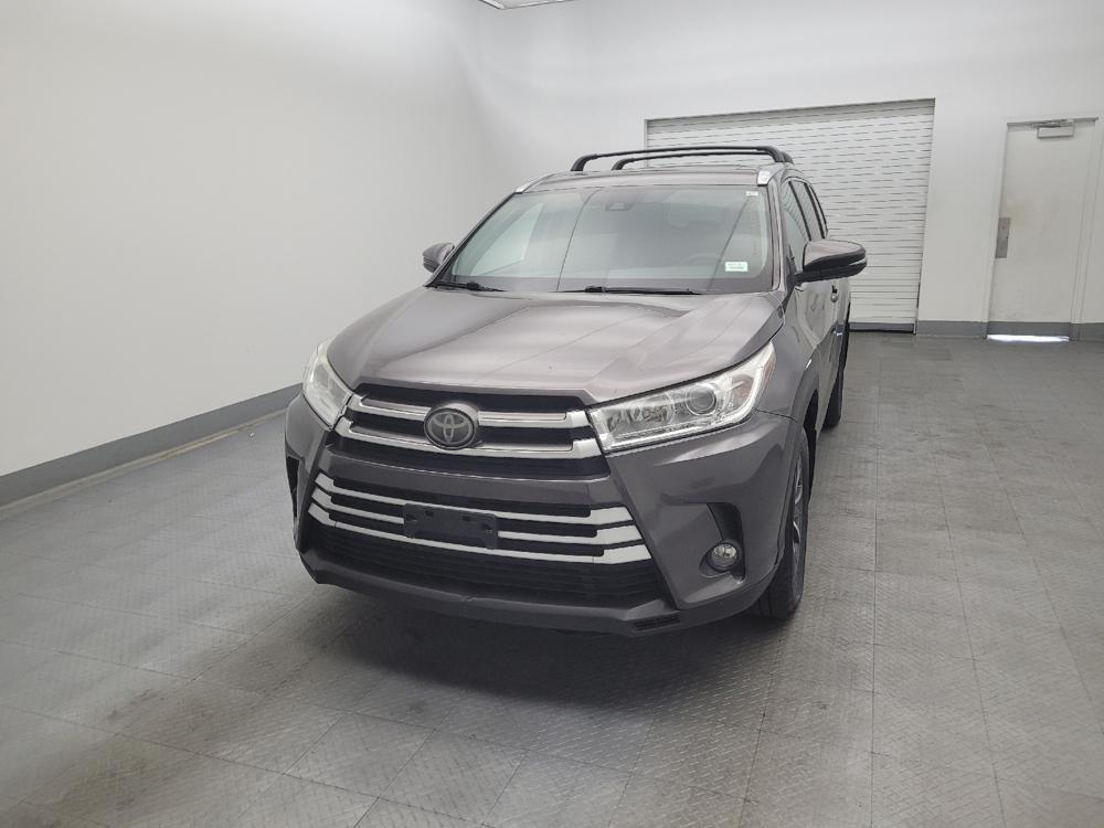 used 2017 Toyota Highlander car, priced at $22,295