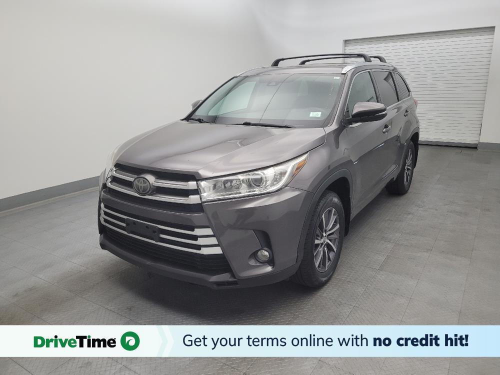 used 2017 Toyota Highlander car, priced at $22,295