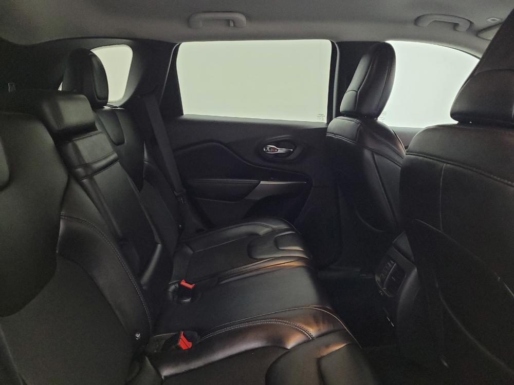 used 2019 Jeep Cherokee car, priced at $19,095