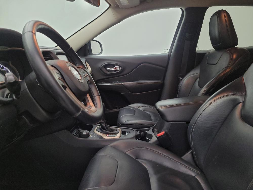used 2016 Jeep Cherokee car, priced at $13,795