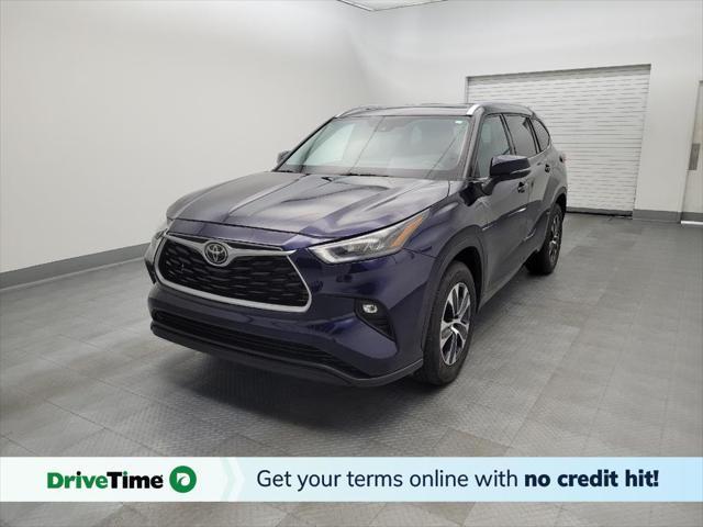 used 2020 Toyota Highlander car, priced at $29,295