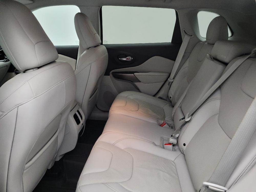 used 2019 Jeep Cherokee car, priced at $18,895