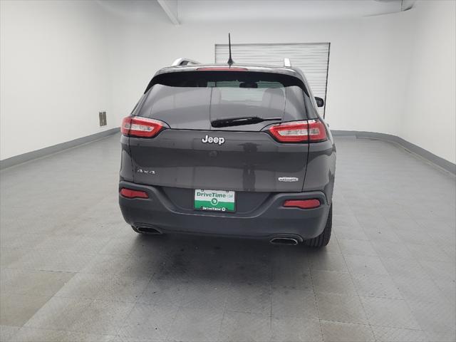 used 2018 Jeep Cherokee car, priced at $15,195