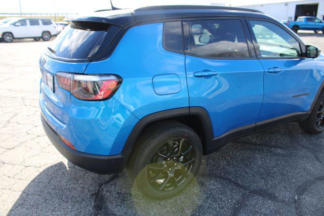 new 2024 Jeep Compass car, priced at $36,989