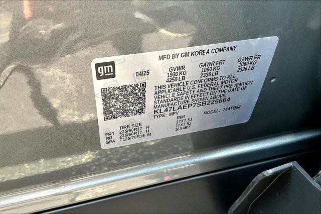 new 2025 Buick Envista car, priced at $25,690