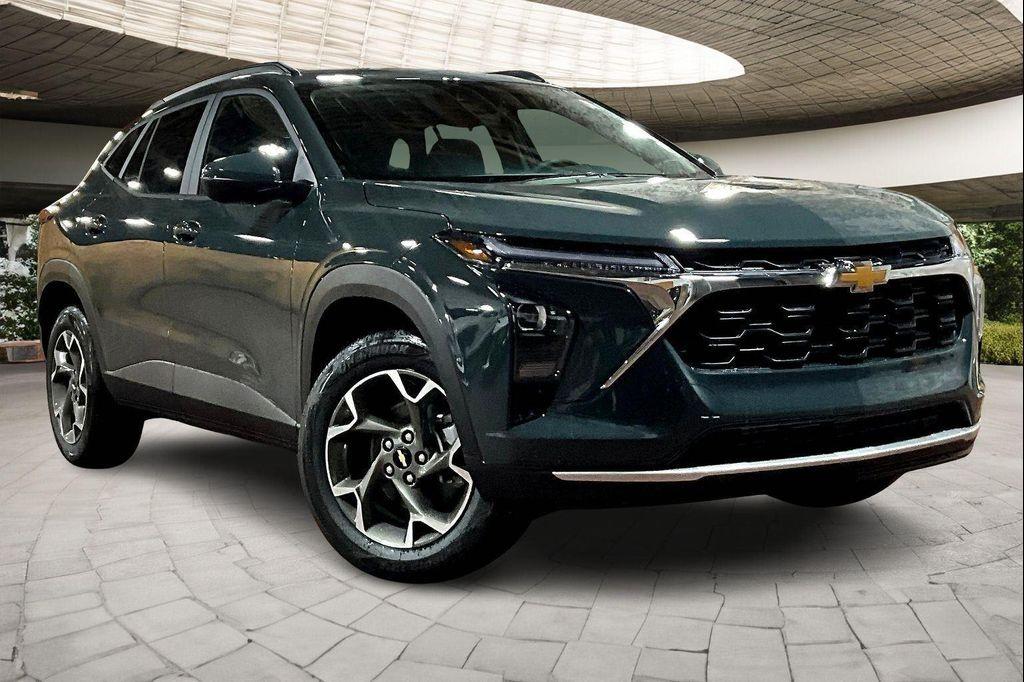 new 2026 Chevrolet Trax car, priced at $25,368