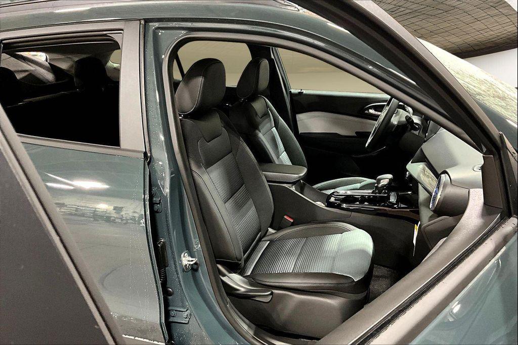 new 2026 Chevrolet Trax car, priced at $25,368