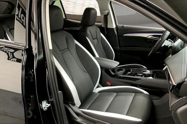 new 2025 Buick Envision car, priced at $42,235