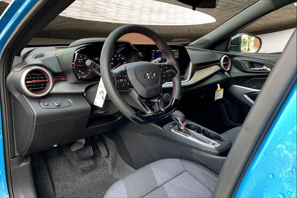 new 2025 Chevrolet Trax car, priced at $22,711