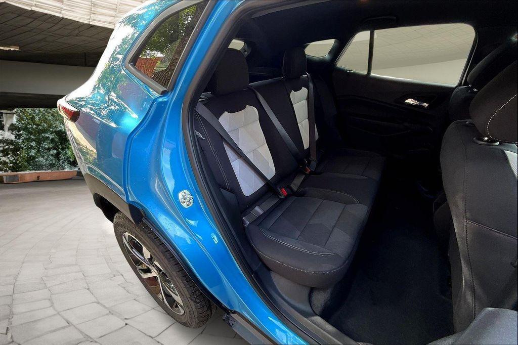 new 2025 Chevrolet Trax car, priced at $22,711