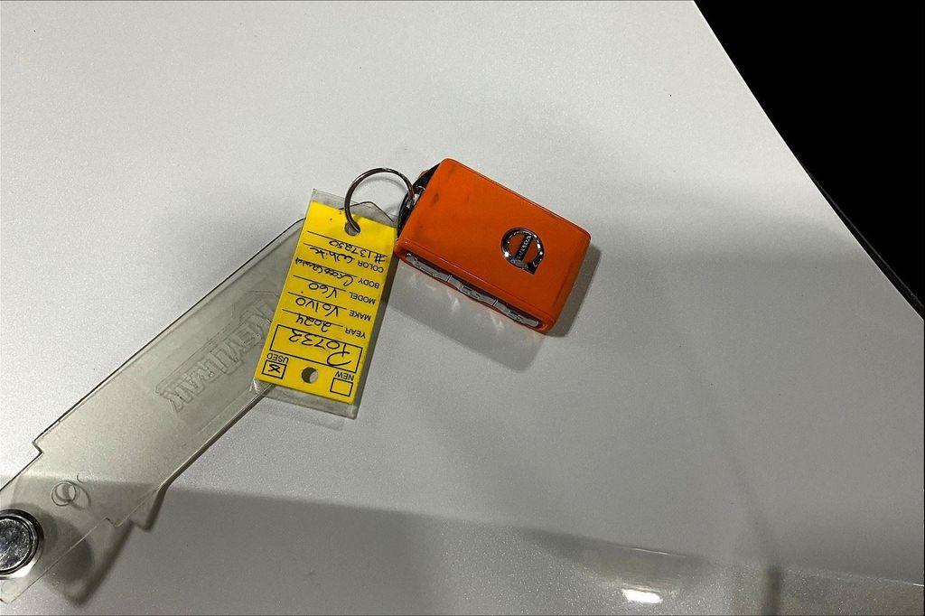 used 2024 Volvo V60 Cross Country car, priced at $37,989