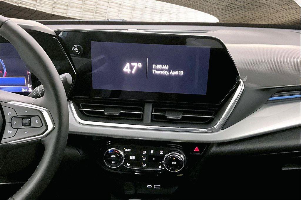 new 2025 Chevrolet Trax car, priced at $23,266