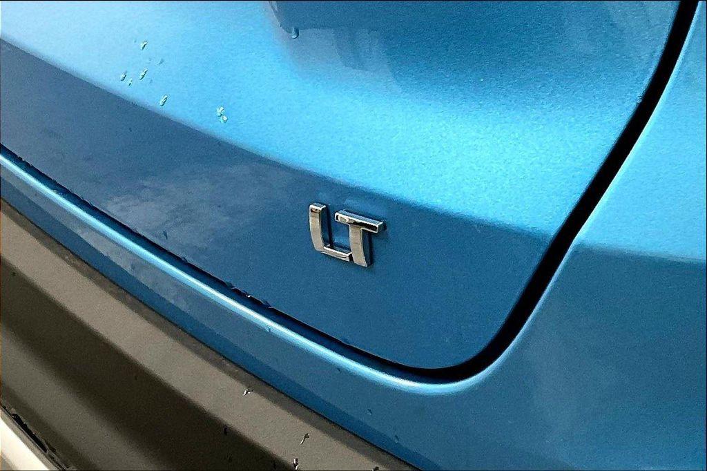 new 2025 Chevrolet Trax car, priced at $23,266