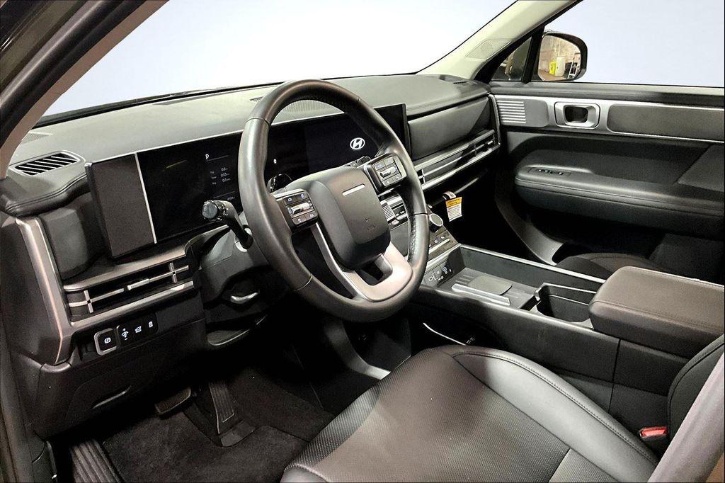 used 2025 Hyundai Santa Fe car, priced at $35,988